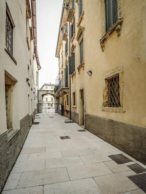 Arena Easy Suites Guesthouse Verona Luaran gambar