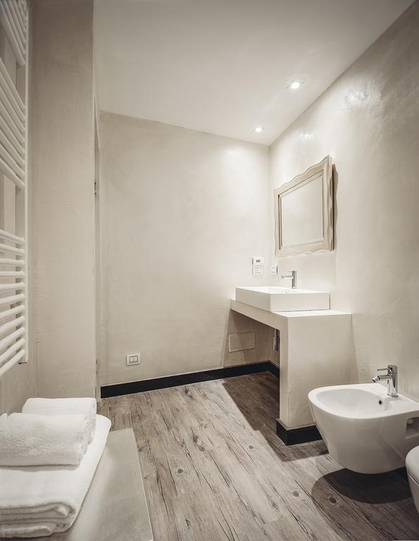 Arena Easy Suites Guesthouse Verona Luaran gambar