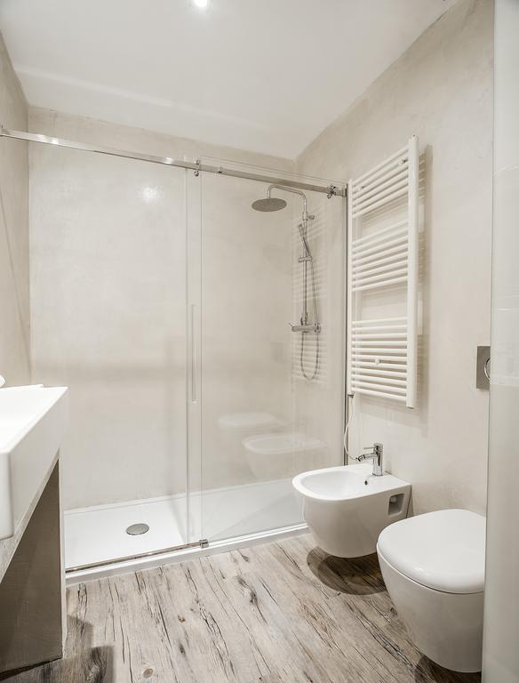 Arena Easy Suites Guesthouse Verona Luaran gambar